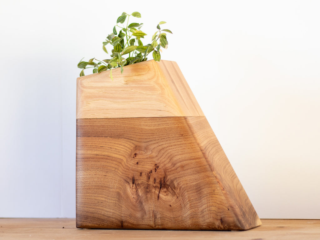 Large Planturn cremation urn in Elm & Hickory, designed for honoring loved ones, with plant display.